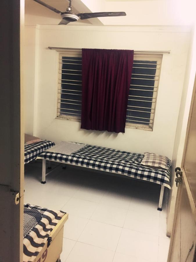 Shree Balaji Guest House ナーシク 部屋 写真